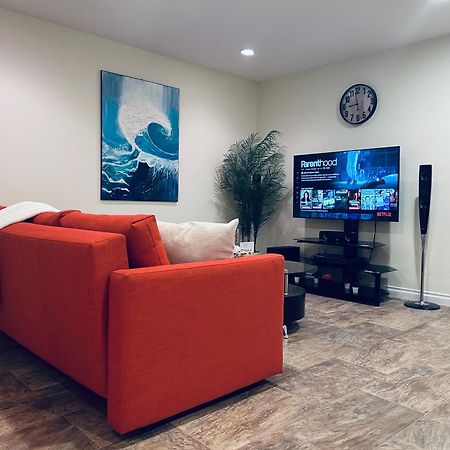 A Private Suite In Port Moody Экстерьер фото