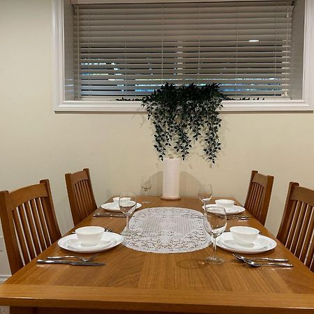 A Private Suite In Port Moody Экстерьер фото